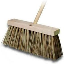 DIXIE 18IN BROOM&nbsp;&nbsp;PALMYRA