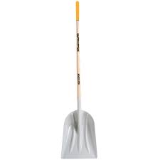 SHOVEL SCOOP POLY 48" WOOD HNDL